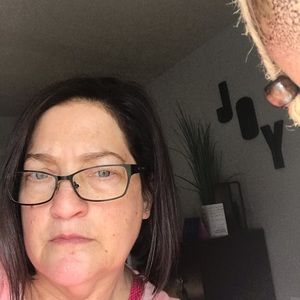 Meet your Posher, Sharyl